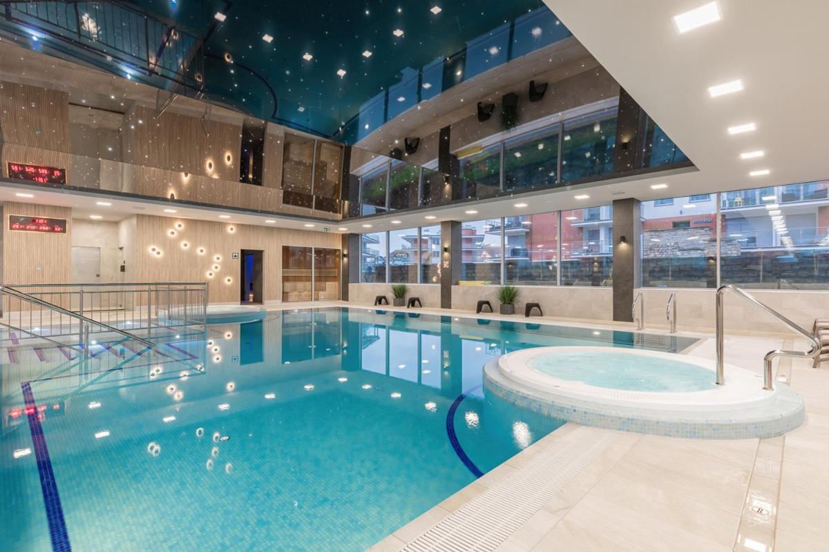 ريفال Apartament Holiday 8/25 المظهر الخارجي الصورة